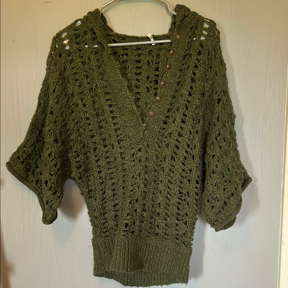 Free People Green V-Neck Sweater with Dolman Sleeves